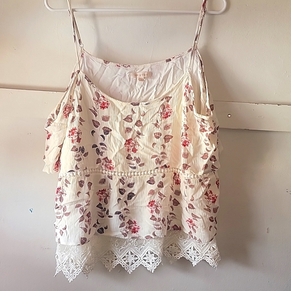 Cold shoulder top